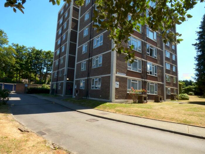 1 Bedroom Apartment To Rent In Hayle Road, Maidstone, ME15