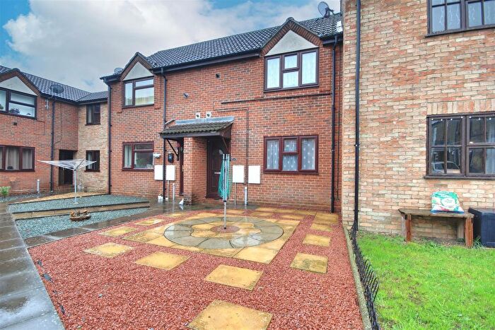 1 Bedroom Property To Rent In Mortimer Row, Somersham, Huntingdon, PE28