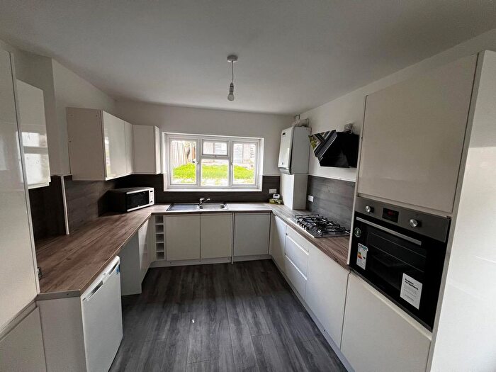 3 Bedroom End Of Terrace House To Rent In Mynydd Garn Lwyd Road, Swansea, SA6