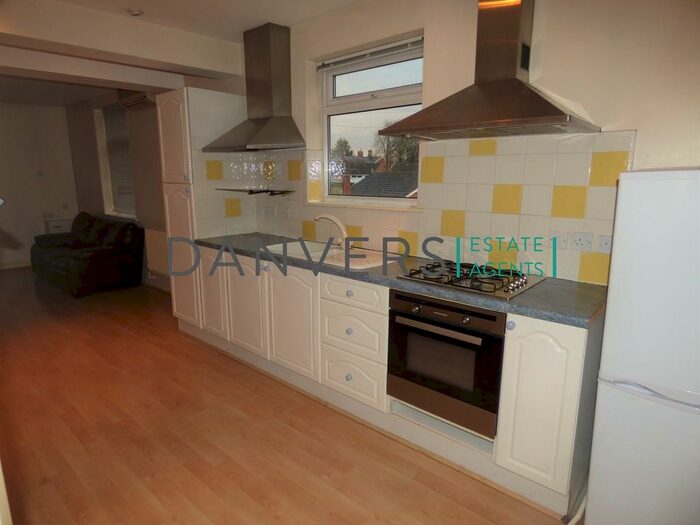 2 Bedroom Apartment To Rent In Victoria Street, Leicester, LE8