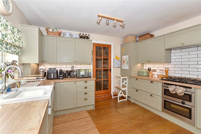 2 Bedroom End Terrace House For Sale In Plain Road, Smeeth, Ashford, Kent, TN25