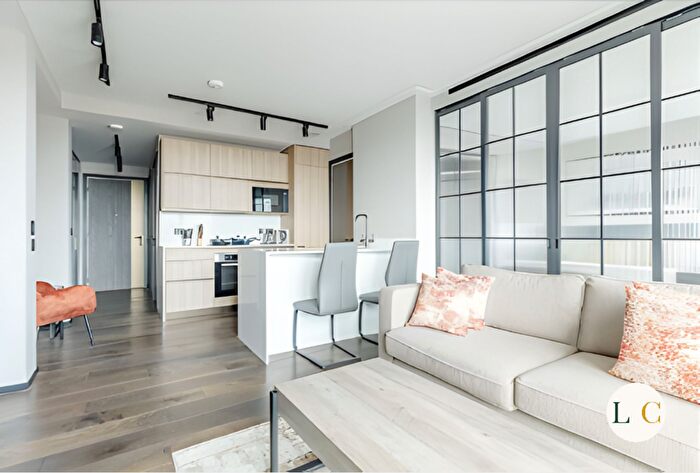 1 Bedroom Flat To Rent In Hewett Street, London, EC2A