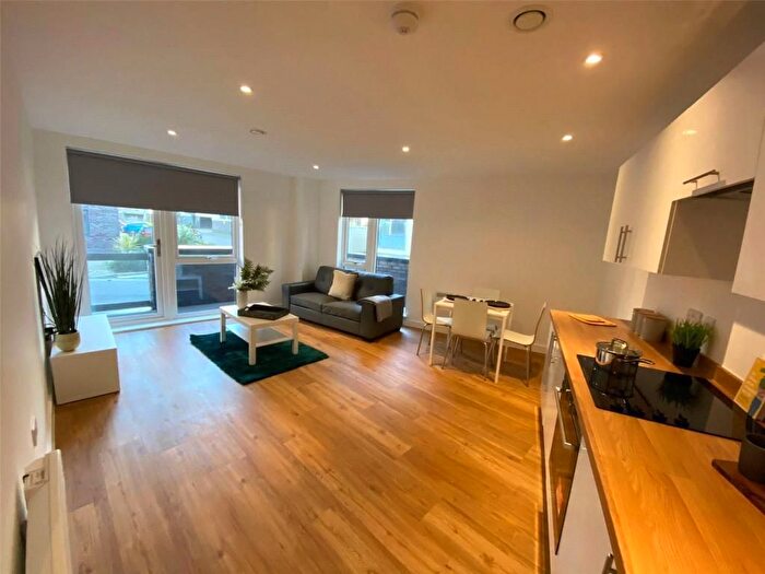 2 Bedroom Flat To Rent In The Plaza, Advent Way, New Islington, M4