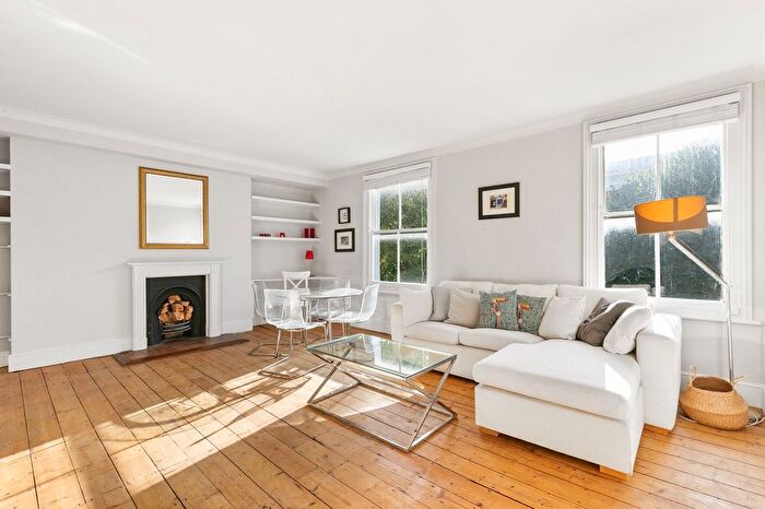 1 Bedroom Flat To Rent In Leamington Road Villas, Westbourne Park, W11
