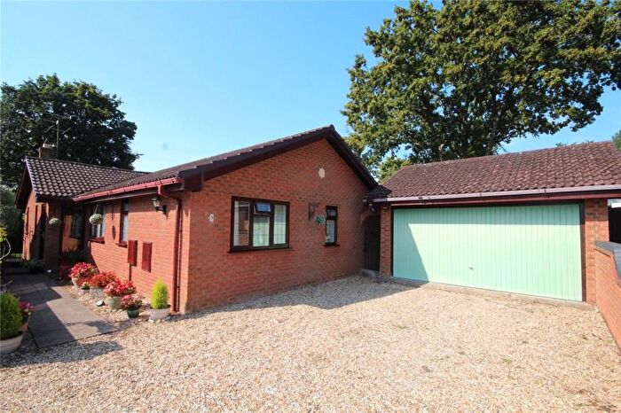 3 Bedroom Bungalow For Sale In Noon Gardens, Verwood, BH31