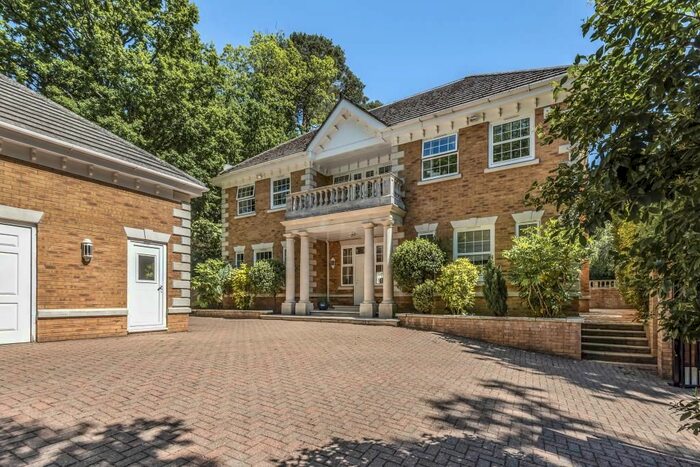 5 Bedroom Detached House To Rent In Ascot, Berkshire, SL5