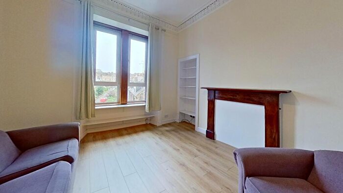 1 Bedroom Terraced House To Rent In Rossie Place, Edinburgh, EH7