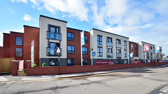 1 Bedroom Retirement Property For Sale In Bed Apartment, Highbury Lodge, Kings Heath, B14