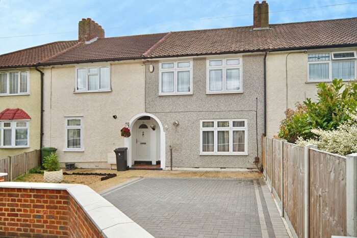 2 Bedroom Terraced House For Sale In Amidas Gardens, Dagenham, Essex, RM8