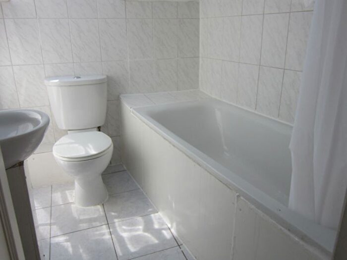 3 Bedroom Terraced House To Rent In Yeldham Road, London, W6