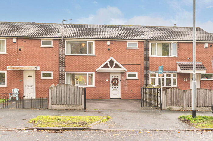 3 Bedroom Terraced House For Sale In Sherburn Road North, Whinmoor, Leeds, LS14