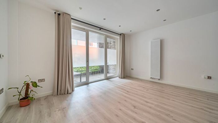 1 Bedroom Flat For Sale In Frogley Park, Barking Riverside, IG11