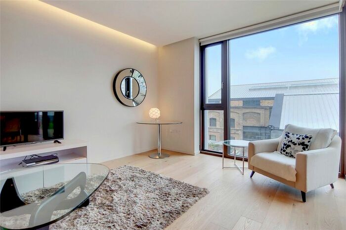 2 Bedroom Flat To Rent In York Way, London, N1C