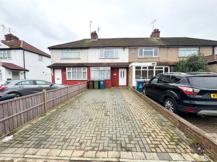 3 Bedroom Terraced House To Rent In Eastcote Lane, Harrow, HA2