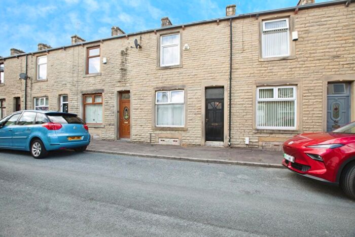 2 Bedroom Terraced House For Sale In Linby Street, Burnley, Lancashire, BB10