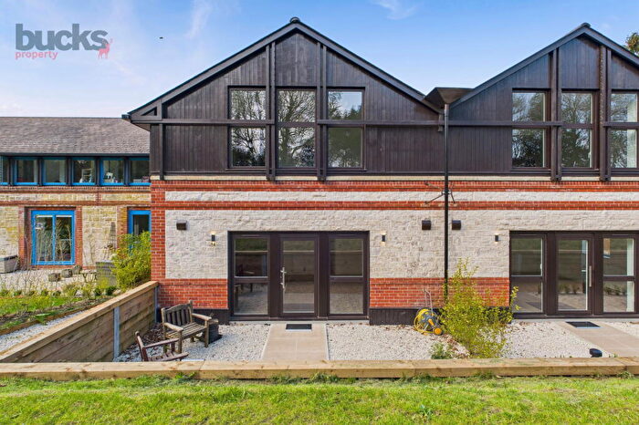 2 Bedroom Apartment For Sale In Uplands House, Four Ashes Road, Cryers Hill, HP15