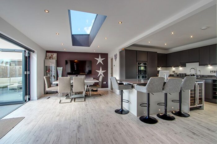 4 Bedroom Detached Bungalow For Sale In Church Lane, Tydd St. Giles, PE13