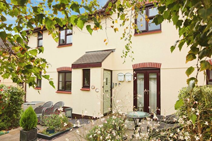 1 Bedroom Flat For Sale In Windsor Court, Kingsbridge, TQ7