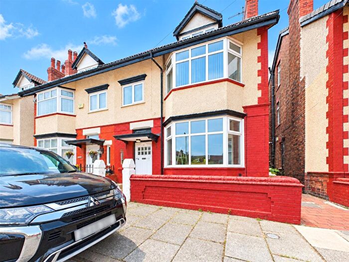 2 Bedroom Flat For Sale In Thornton Road, Wallasey, CH45