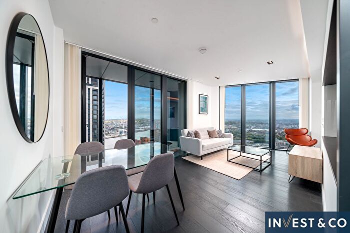 2 Bedroom Flat To Rent In Amory Tower, Marsh Wall, E14