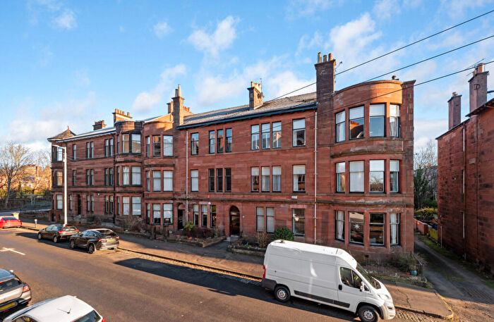 4 Bedroom Flat For Sale In /, Dolphin Road, Pollokshields, G41