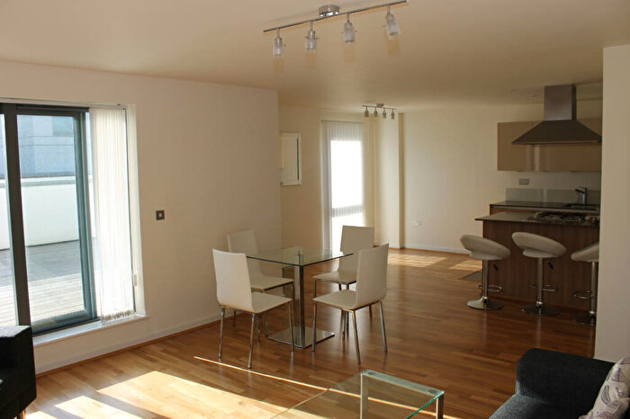 1 Bedroom Apartment To Rent In Orchid Apartments, The Hawksmoors, Wapping, E1