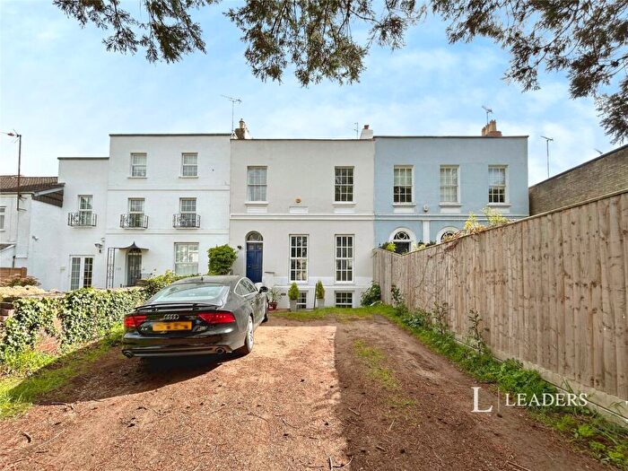 2 Bedroom Flat To Rent In London Road, Cheltenham, GL52
