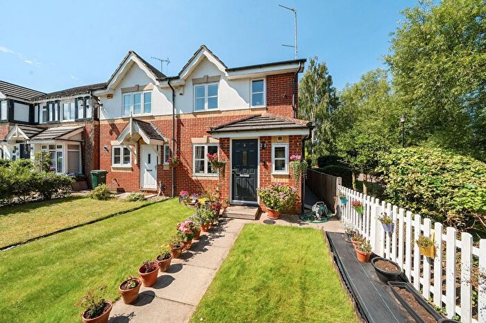 3 Bedroom Semi-Detached House To Rent In Byewaters., Watford, Croxley Green, WD18