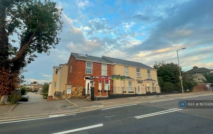 1 Bedroom Flat To Rent In Old North Road, Royston, SG8