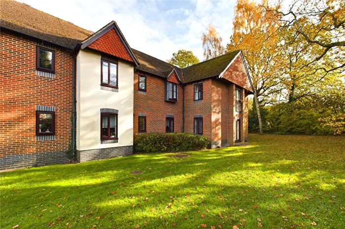 2 Bedroom Apartment For Sale In Christy Court, Tadley, Hampshire, RG26