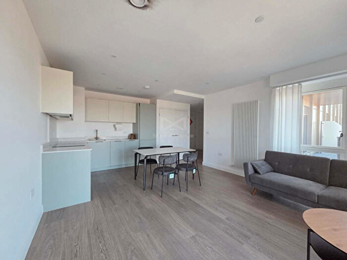 1 Bedroom Flat For Sale In Wellspring House, Royal Eden Docks, Seagull Lane, Canning Town, Newham, London, E16