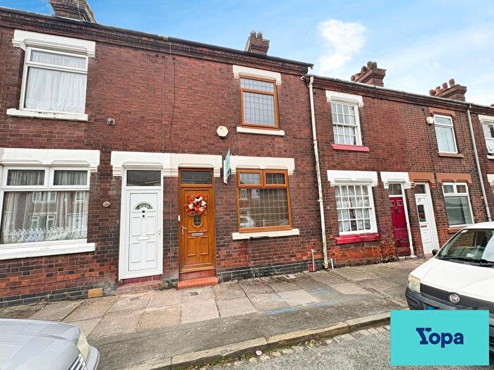 2 Bedroom Terraced House For Sale In Stanier Street. Fenton, Stoke-On-Trent, ST4