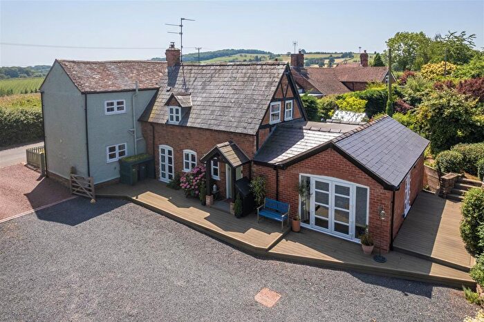 4 Bedroom Detached House For Sale In Suckley, Worcester, WR6