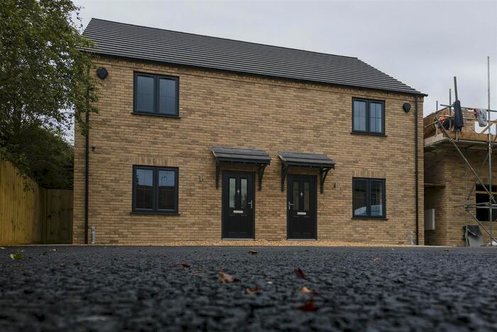 2 Bedroom Semi-Detached House For Sale In Boston Road, Gosberton, Spalding, PE11