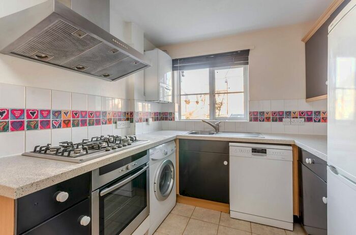 3 Bedroom Terraced House To Rent In Chaucer Way, Colliers Wood, London, SW19