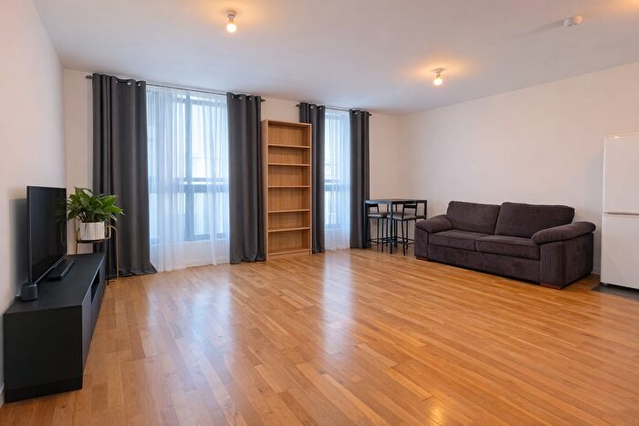 1 Bedroom Flat To Rent In Tyler Street, Greenwich, SE10