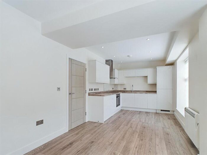 1 Bedroom Flat To Rent In Hermitage Road, Hitchin, SG5