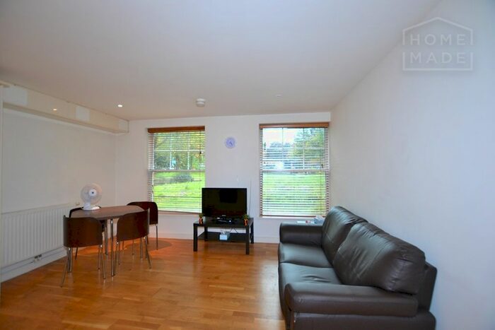 2 Bedroom Flat To Rent In Black Prince Road, Vauxhall, SE11