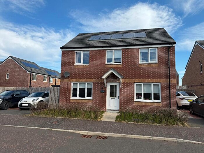 4 Bedroom Detached House To Rent In Lambie Avenue, Law, South Lanarkshire, ML8