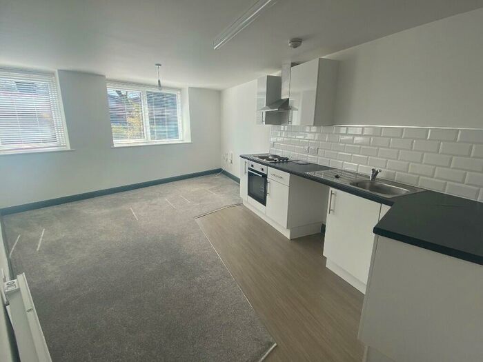 1 Bedroom Flat To Rent In Browns Green, Birmingham, B20