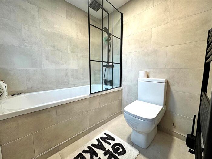 5 Bedroom Terraced House To Rent In Mostyn Road, Edgbaston, B16