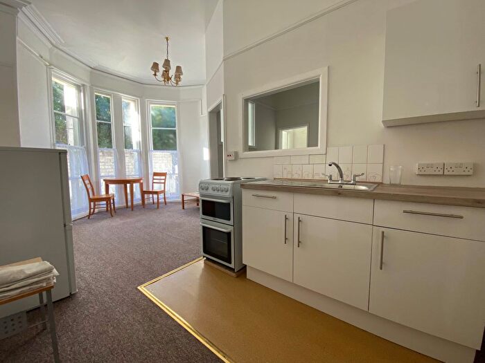 1 Bedroom Flat To Rent In Belgrave Road, Torquay, TQ2