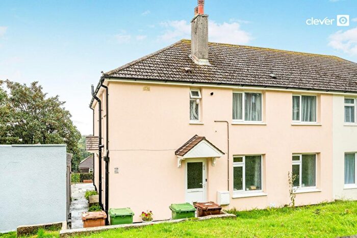 2 Bedroom Flat For Sale In Brentford Avenue, Plymouth, PL5
