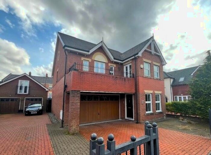5 Bedroom Detached House To Rent In Carrwood Way, Walton-le-dale, Preston, PR5