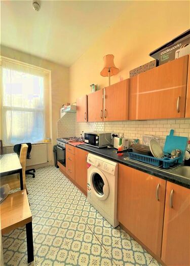 Studio To Rent In Seven Sisters Road, Finsbury Park, N4