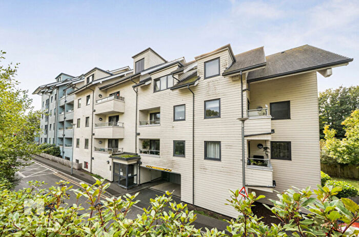 1 Bedroom Apartment For Sale In Bitter End, Dorchester, DT1