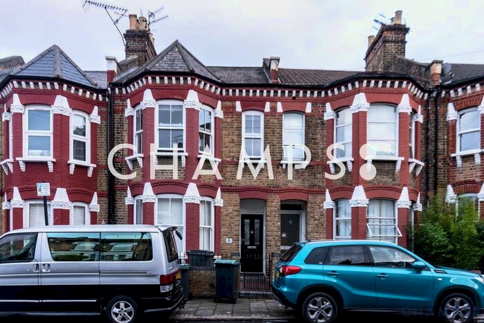 Studio To Rent In Eade Road, London N4