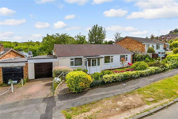 3 Bedroom Detached Bungalow For Sale In Rochester Way, Crowborough, East Sussex, TN6
