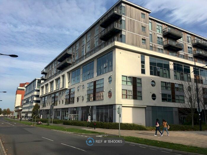 2 Bedroom Flat To Rent In Paramount, Swindon, SN1