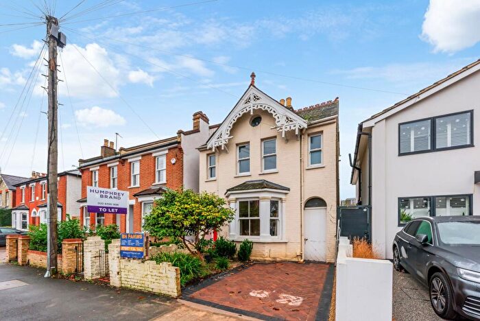 3 Bedroom House To Rent In Ellerton Road, Surbiton, KT6